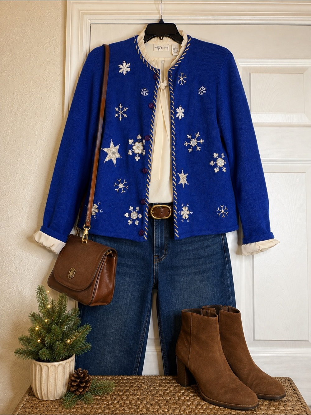Blue Embroidered Snowflake Jacket - Vintage-Inspired Women's Coat
